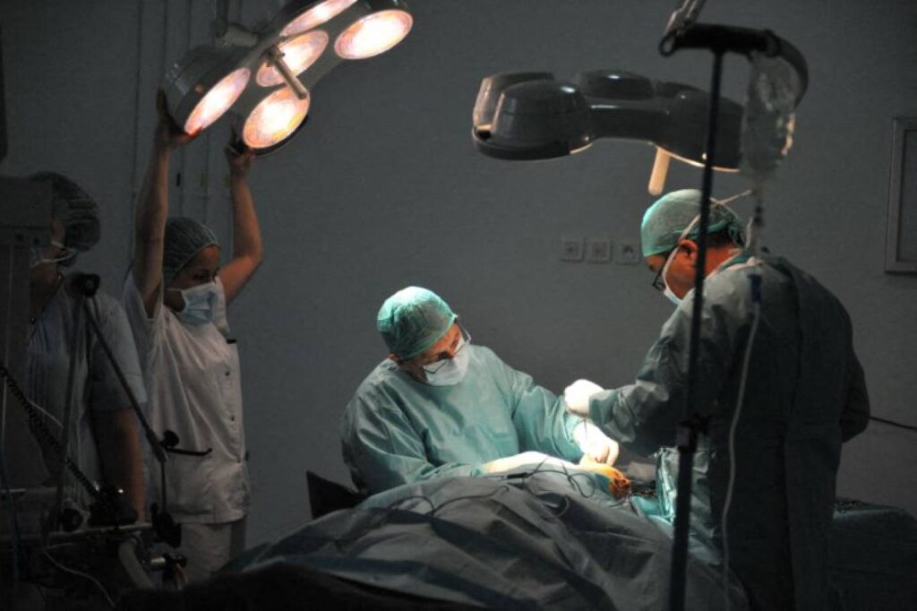 التجميل