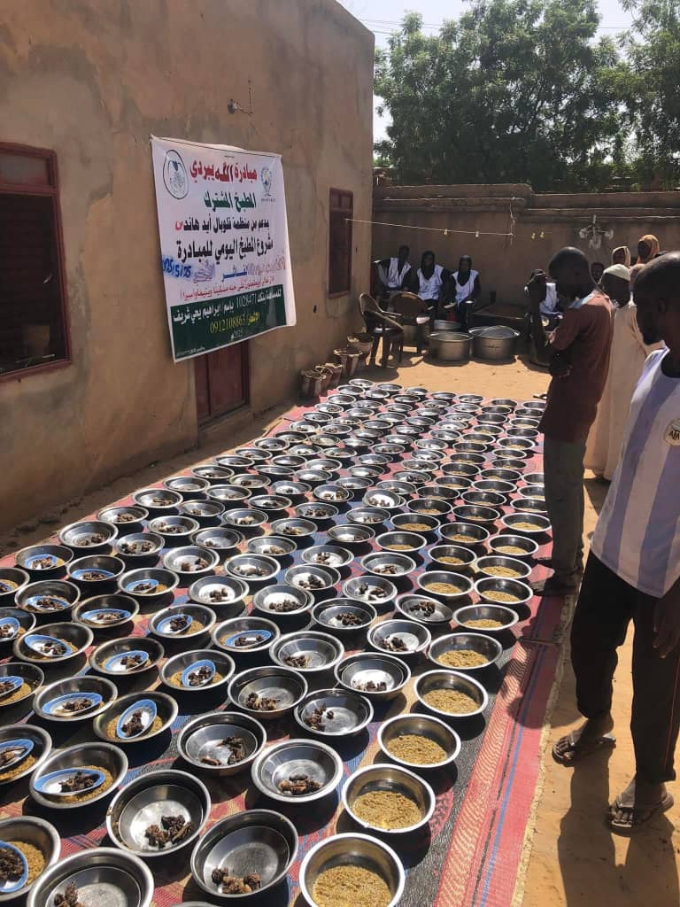 وجبات لمواطني الفاشر