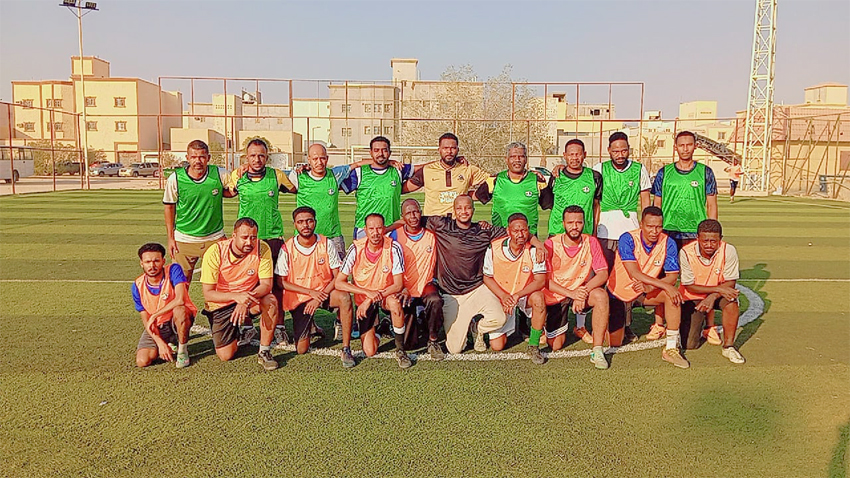 الفريقين