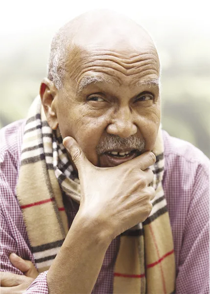 نور الدين فارح